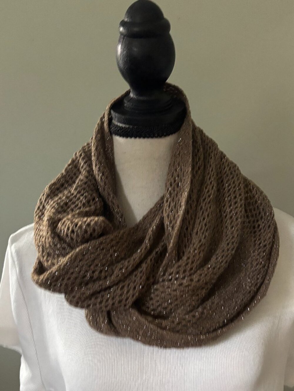 Steve Madden Infinity Scarf Mush Metallic Knit NWT